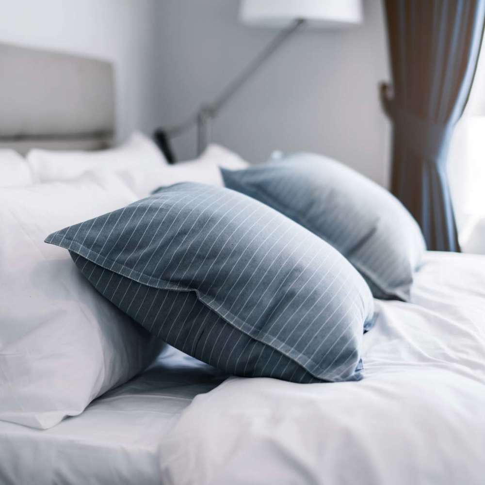 Bedroom at Somerset Court in Baltimore, Maryland