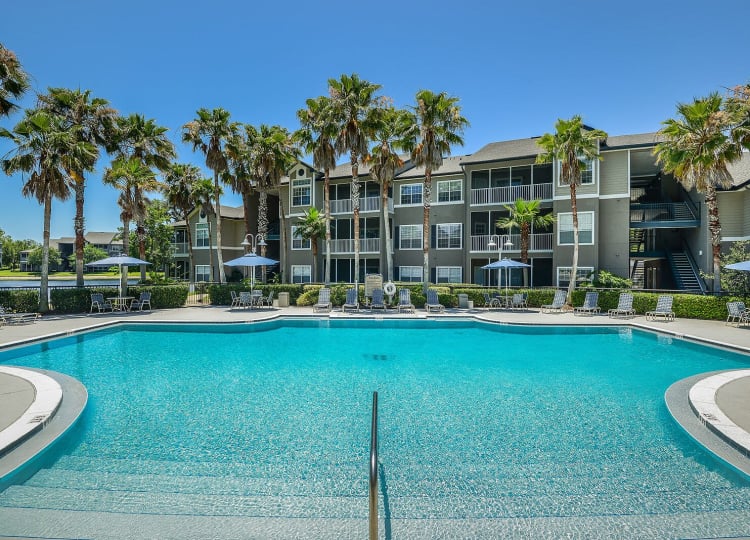 Swimming pool at Ocean Park of Ponte Vedra