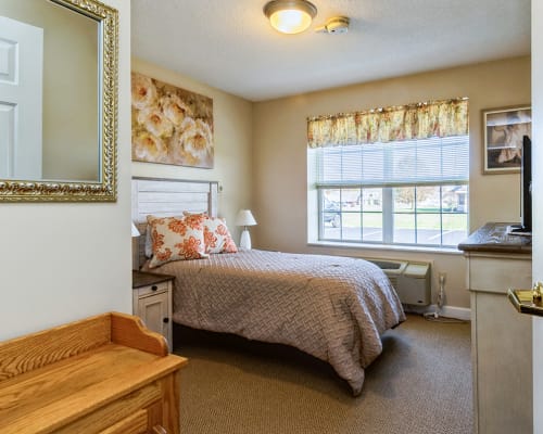 Bedroom at Trustwell Living at Oakley Place in Greenville, Ohio