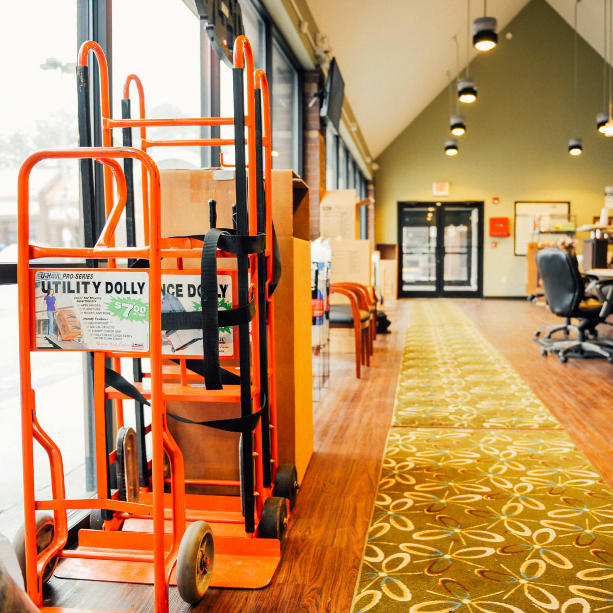 The tools you need to help your move easy at LockBox Self Storage in Winston-Salem, North Carolina