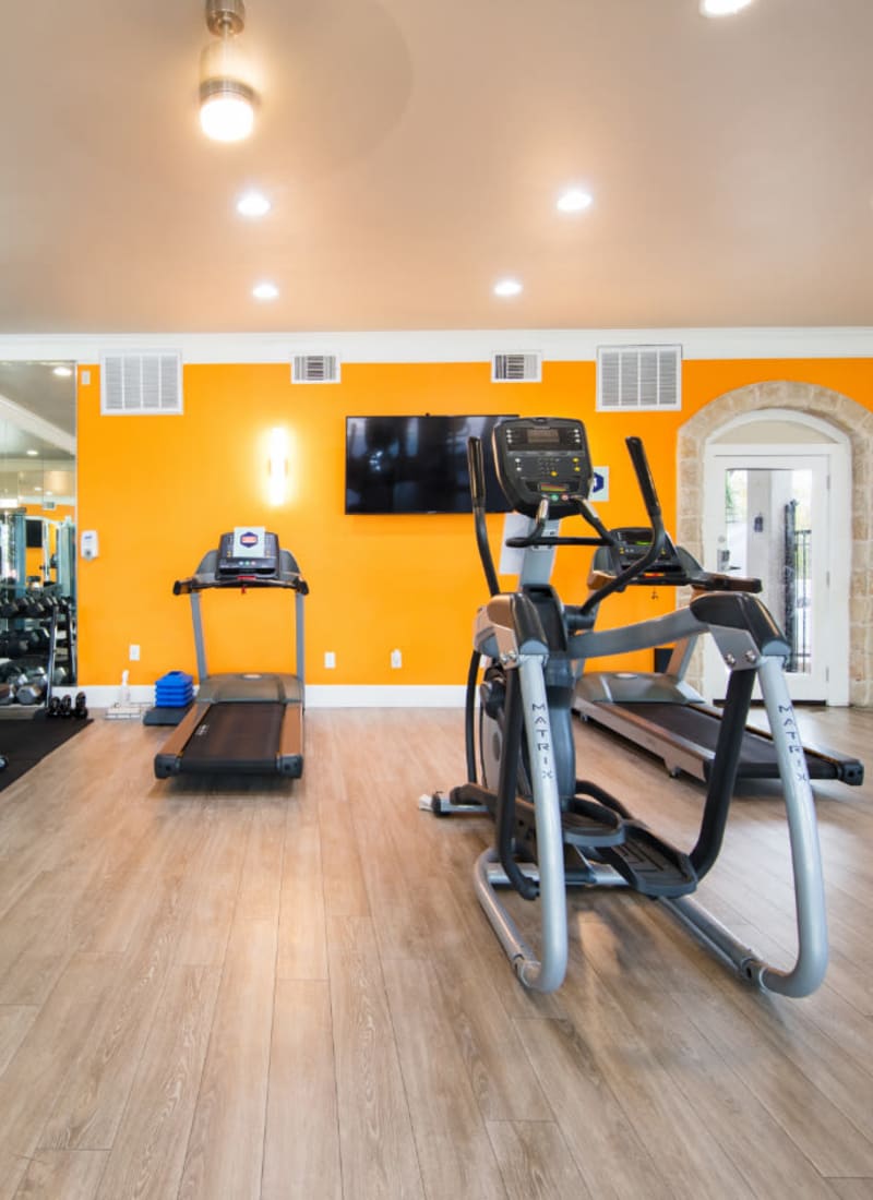 View our amenities at Marquis at Treetops in Austin, Texas