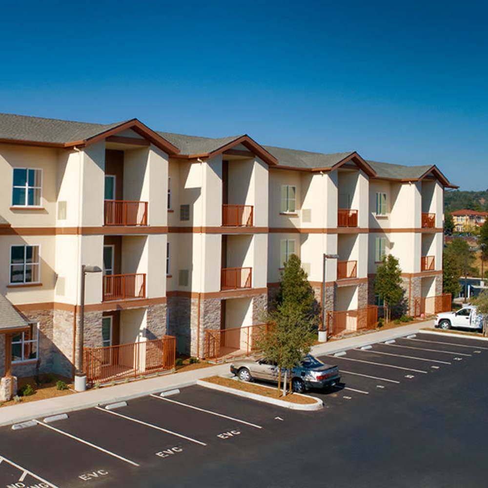 Luxury Apartments at Citrine Apartments in Healdsburg, California