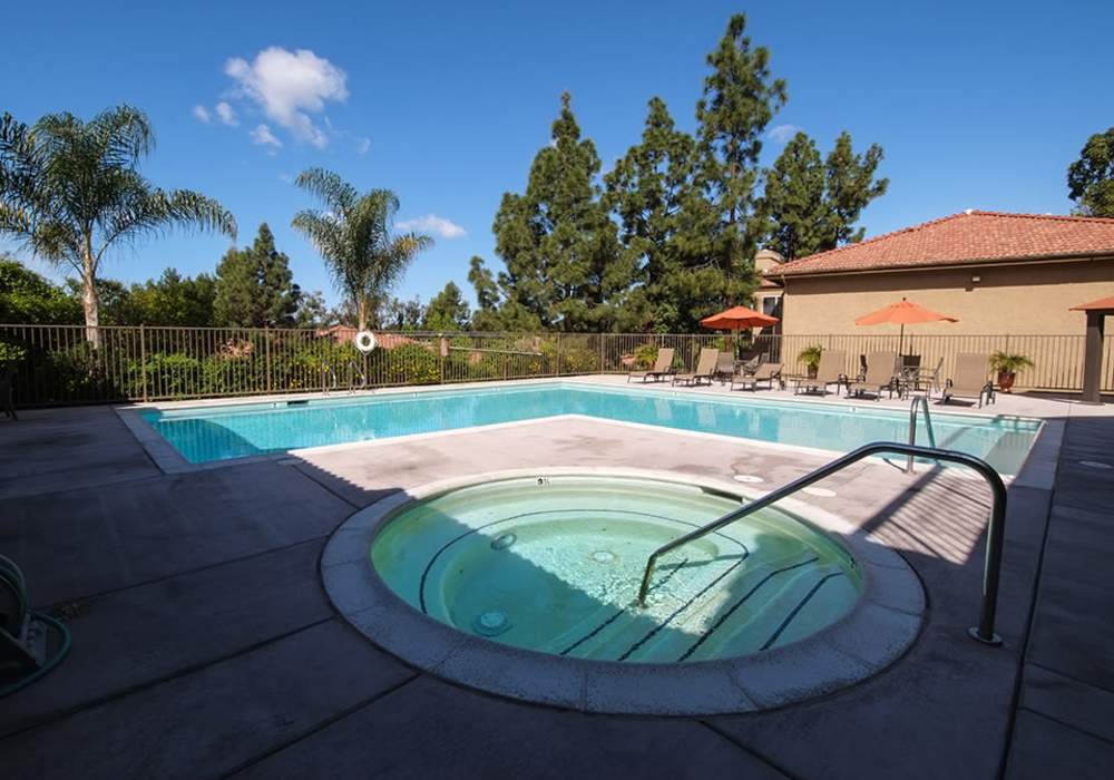 Community pool at Shadowridge Summerwind in Vista. CA