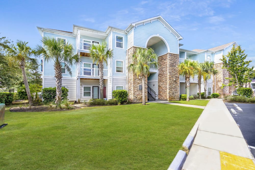 Exterior at Westshore Palms in Panama City, Florida