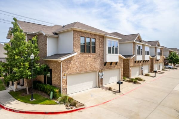 Attatched garages at Parkside Towns in Richardson, Texas