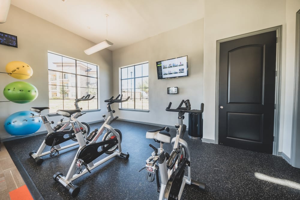 Fitness center at Evolv in Mansfield, Texas