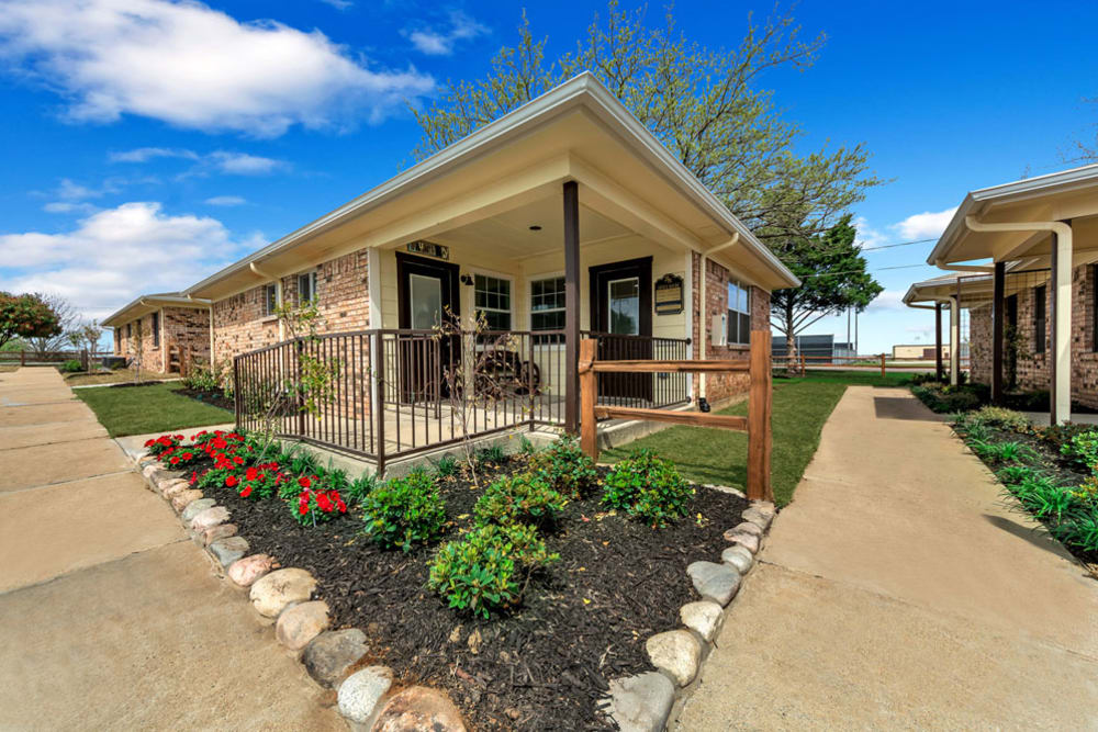 View of the apartments at Buffalo Ranch in Farmersville, Texas