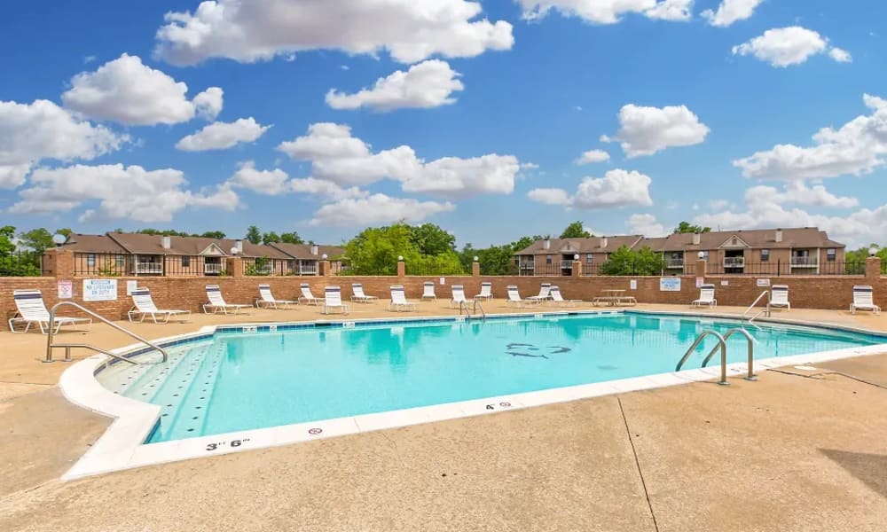 Sparkling pool at Burlington Oaks in Burlington, Kentucky