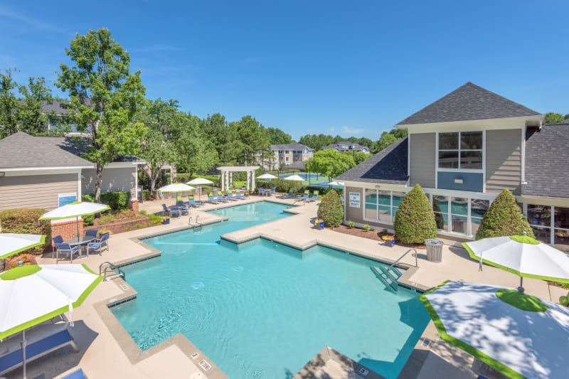 Resort style swimming pool at The Mark in Raleigh, North Carolina