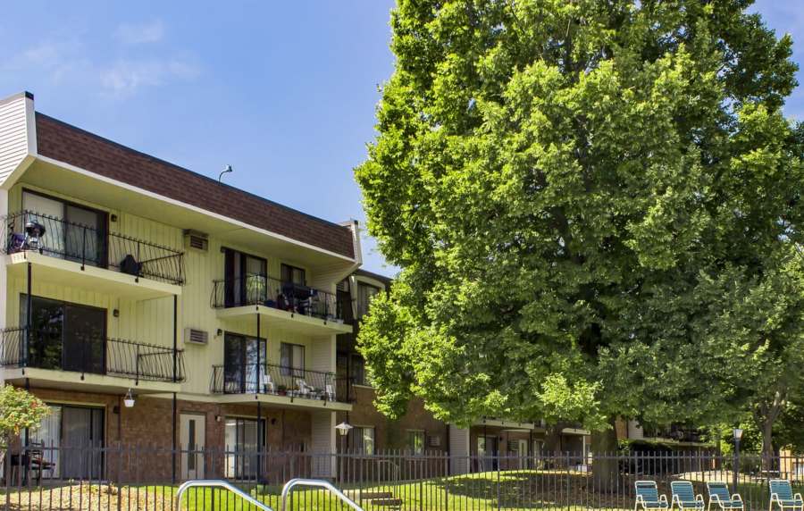 Beautiful exterior view of the apartments at Broadway Crossing Apartments in Merrillville, Indiana