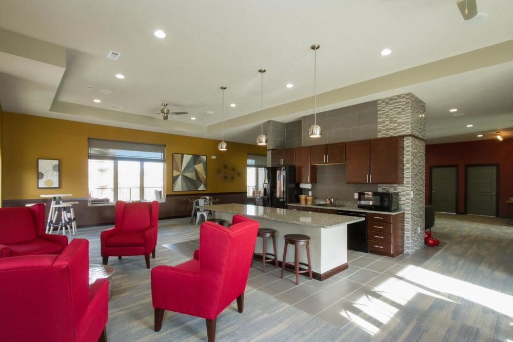 Photos of The Cascades at Jordan Creek in West Des Moines, IA