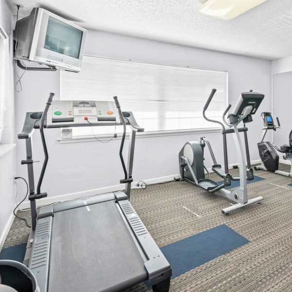 Plantation West offers a wide variety of amenities in Hurst, Texas