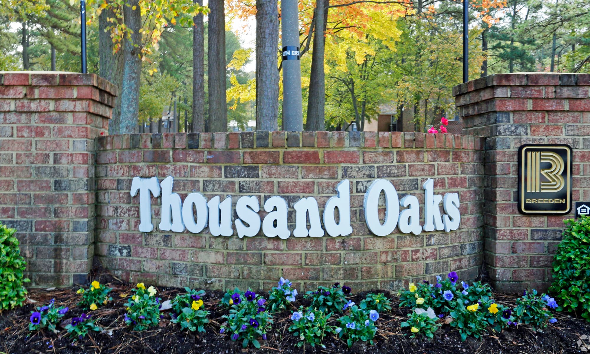 Thousand Oaks Apartments Amp Townhomes In Virginia Beach Va
