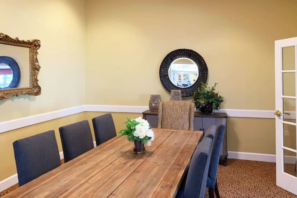 The dining room at Lassen House Senior Living in Red Bluff, California. 