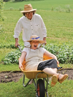 Residents enjoying the outdoors at Blossom Vale Senior Living in Orangevale, California