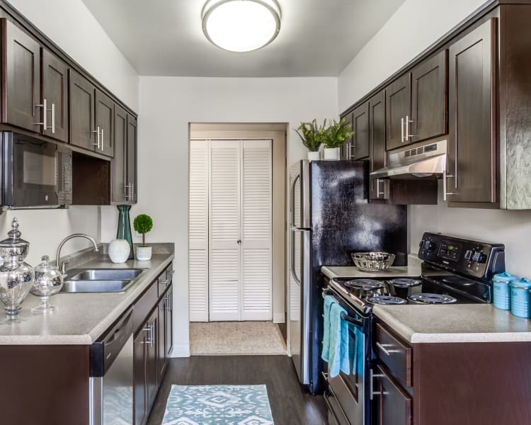 Midvale Apartments For Rent Near Sandy Royal Ridge