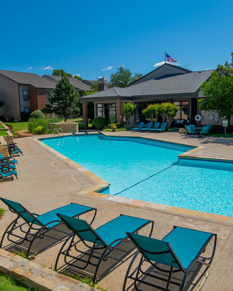 Resort style pool at Hunter's Ridge in Oklahoma City, Oklahoma