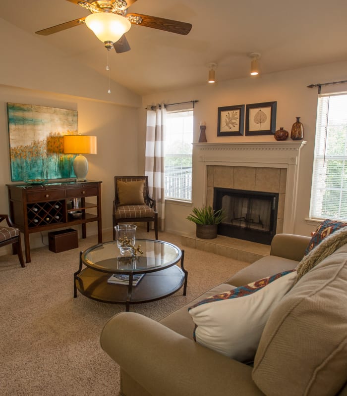 Spacious living room at Villas at Stonebridge in Edmond, Oklahoma