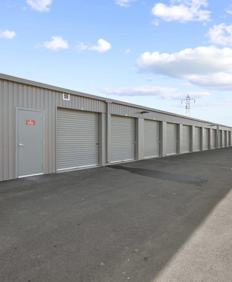 Exterior drive up storage units at StorQuest Self Storage in Sacramento, California