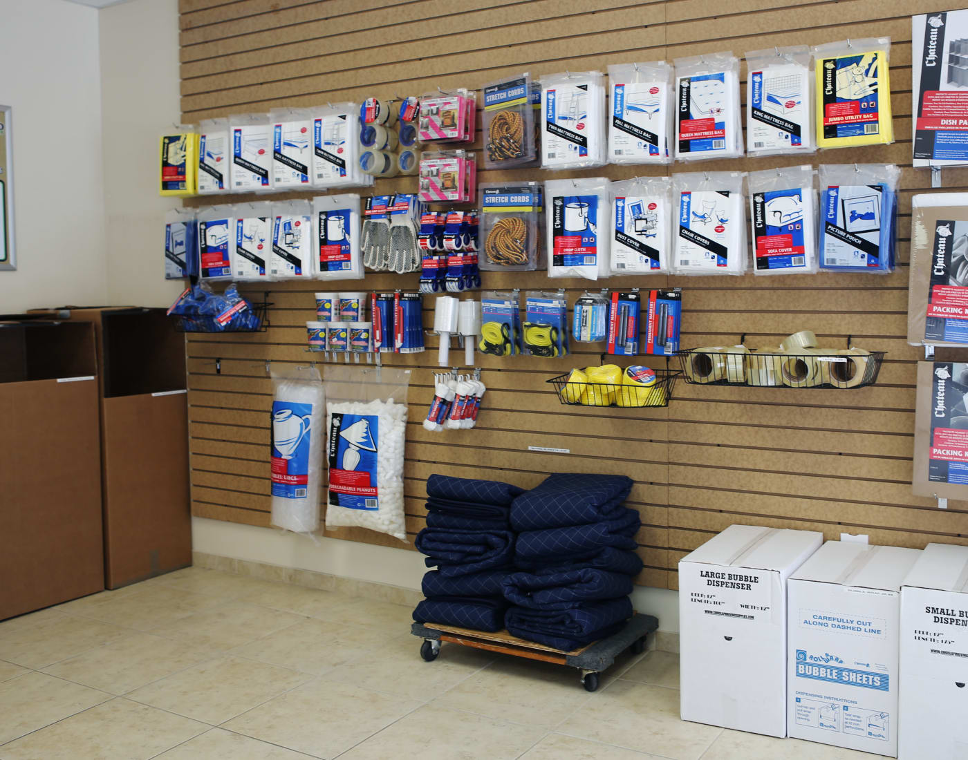 Leasing office at Midgard Self Storage in Bradenton, Florida