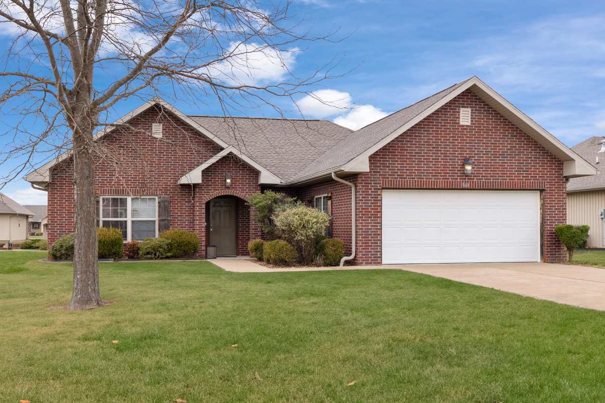Brick home at Oaklawn Estates in Rogersville, Missouri