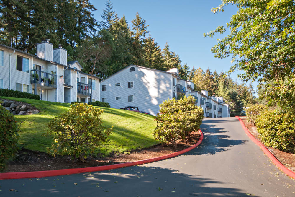 A driveway up to Wellington Apartment Homes in Silverdale, Washington