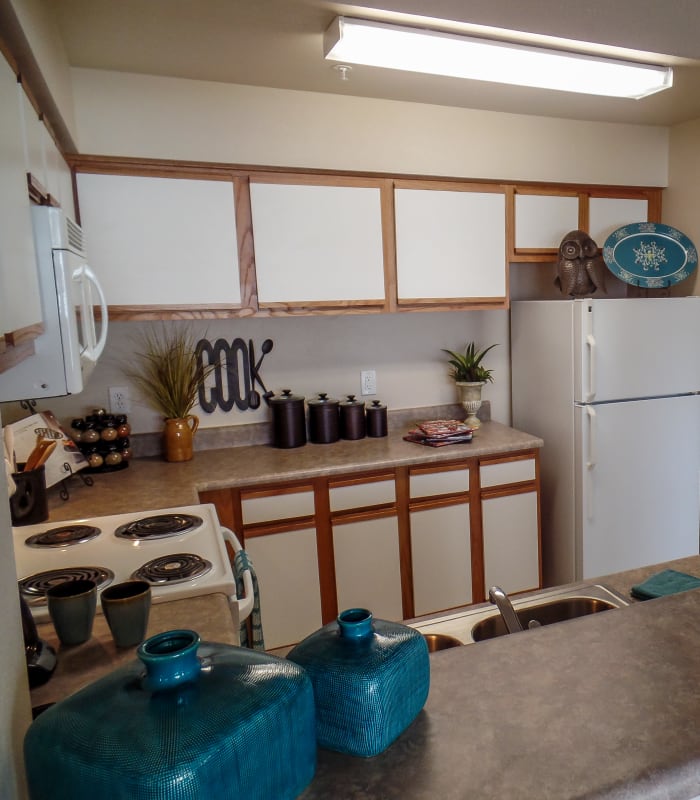 Kitchen with granite countertops at Winchester Apartments in Amarillo, Texas