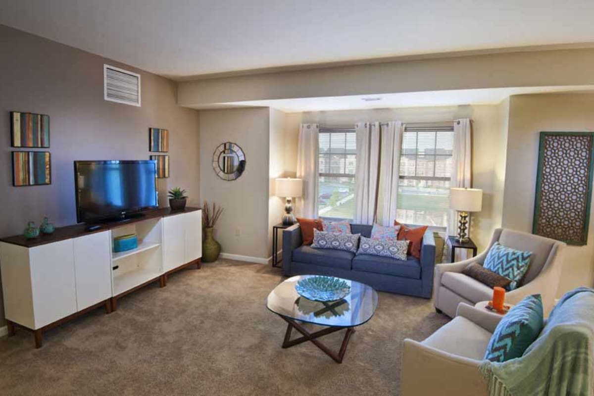 Living room at Rochester Village Apartments at Park Place in Cranberry Township, Pennsylvania