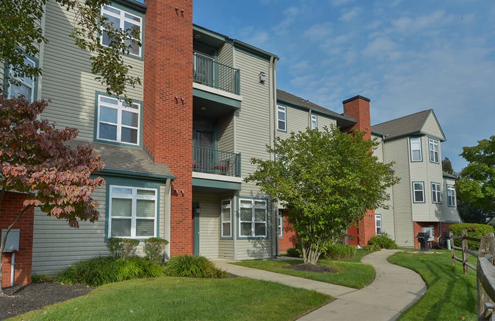 Exterior view of homes at Bishop's View Apartments & Townhomes in Cherry Hill, New Jersey