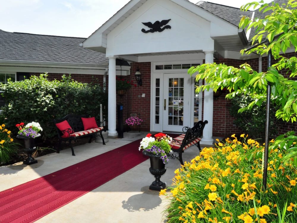 Main entrance to Governor's Pointe in Mentor, Ohio