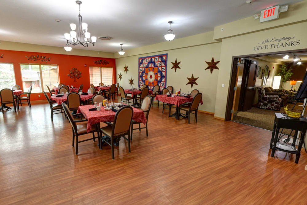 Spacious resident dining room at Garnett Place in Cedar Rapids, Iowa.