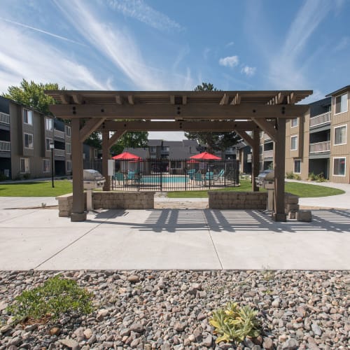 Courtyard and pergola at Keyway Apartments in Sparks, Nevada