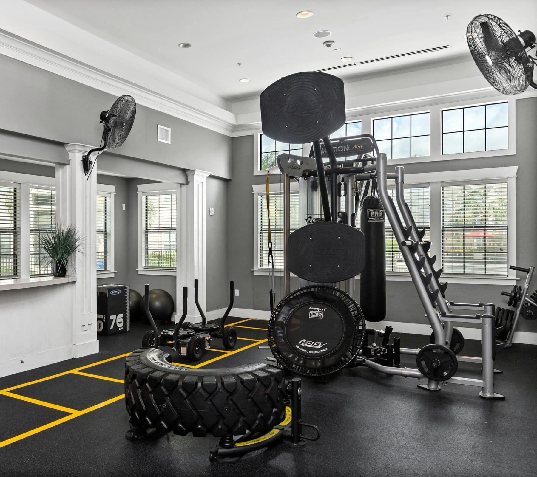 Very well-equipped onsite fitness center at Campus Quarters in Corpus Christi, Texas