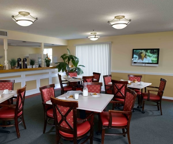 Spacious dining room at Meridian at Lantana in Lantana, Florida