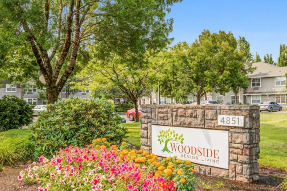 Front entrance at Woodside Senior Living in Springfield, Oregon