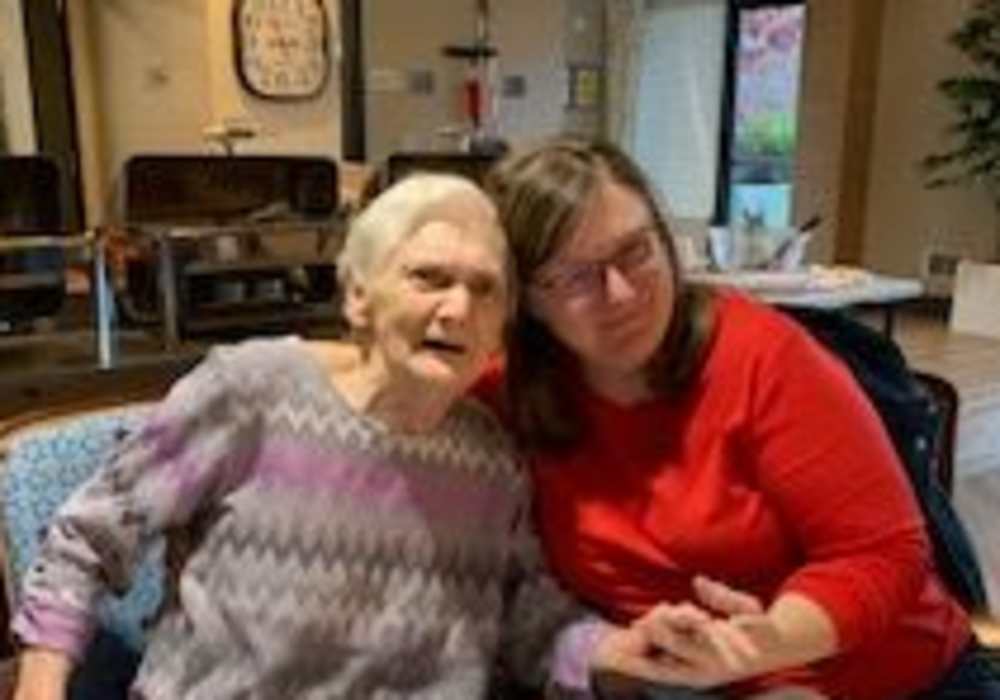 Elderly care at Merrill Gardens at Wright Park in Tacoma, Washington