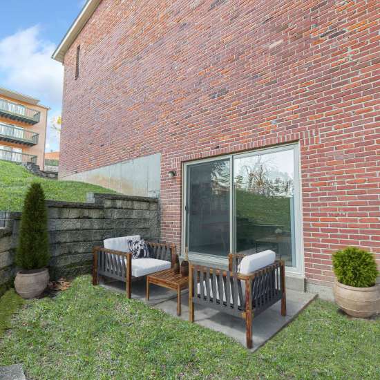 Private patio at Kirkwood Bluffs in Saint Louis, Missouri