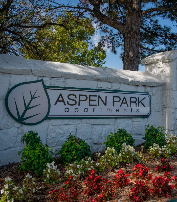 Sign to Aspen Park Apartments in Wichita, Kansas