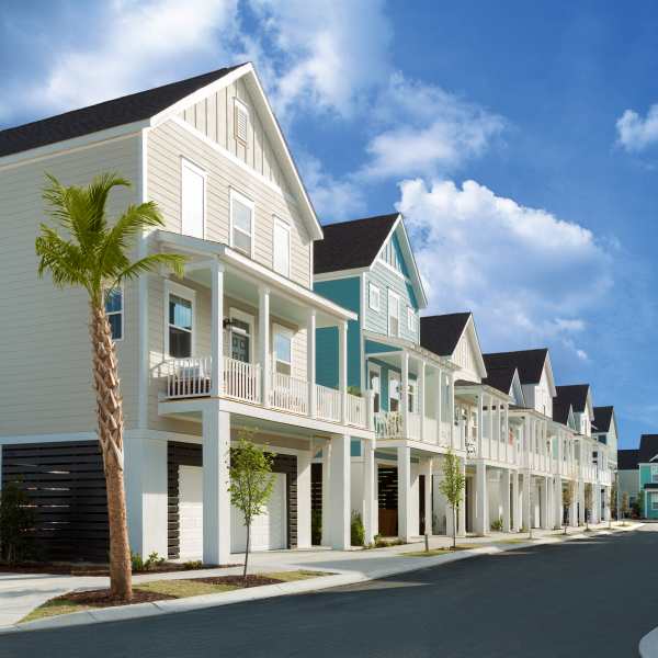 Exterior view of community at Seaglass Cottage in North Myrtle Beach, South Carolina