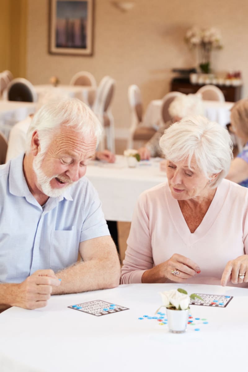 2 residents at a dining table at Trustwell Living at Mission Springs in Mission, Kansas