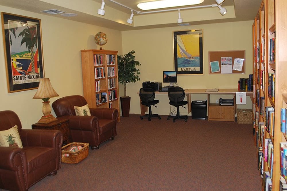 Computer room at Winding Commons Senior Living in Carmichael, California