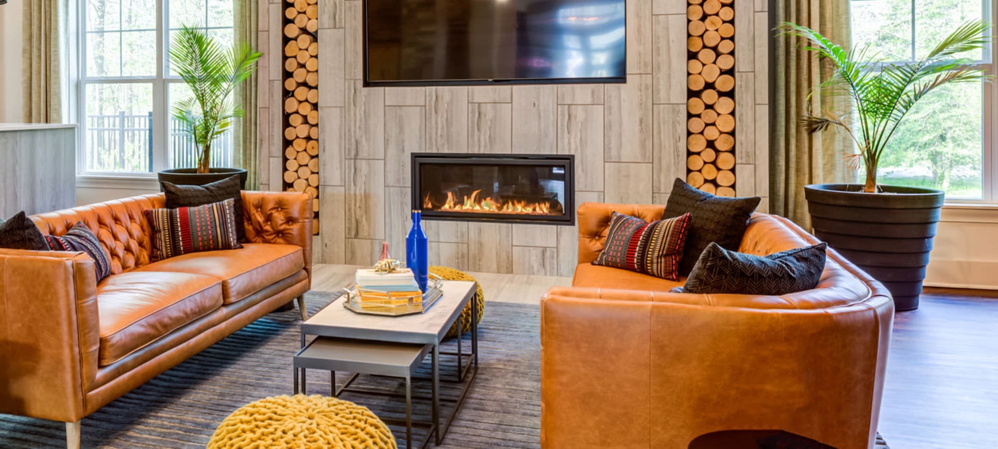 Apartments at Boulders Lakeside in North Chesterfield, Virginia