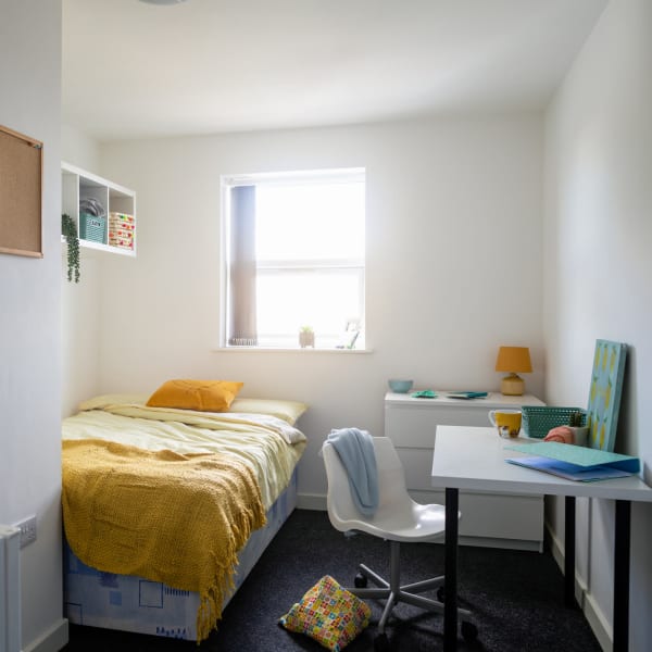 Bedroom at Cascade Ridge in Tacoma, Washington