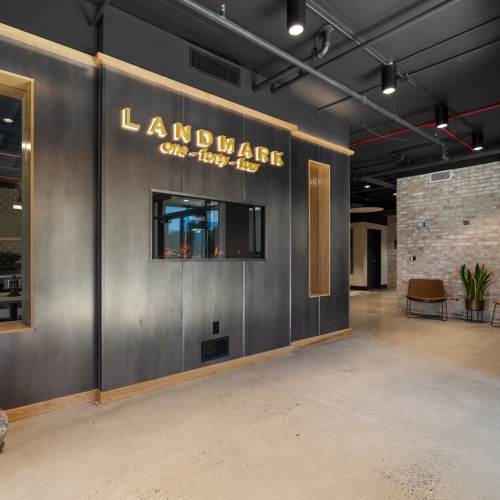 Lounge area at Landmark at Dublin in Dublin, Pennsylvania