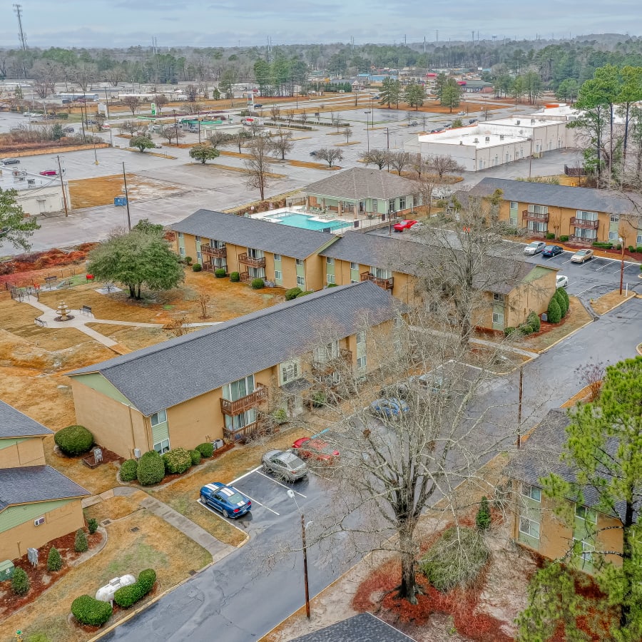 Fountains of Edenwood and the surrounding Cayce, South Carolina