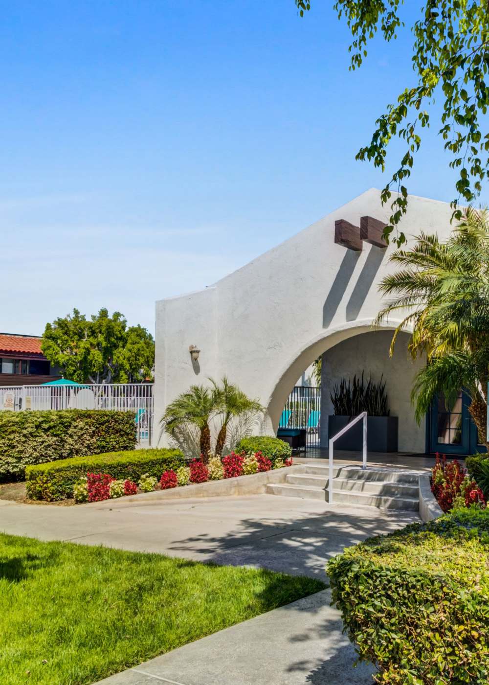 Apartments at Kendallwood Apartments in Whittier, California