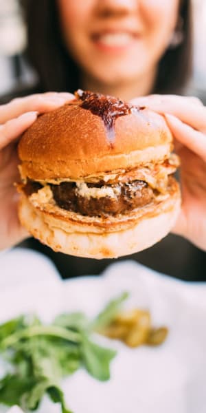 Great burgers near University Lofts Downtown, Jonesboro, Arkansas