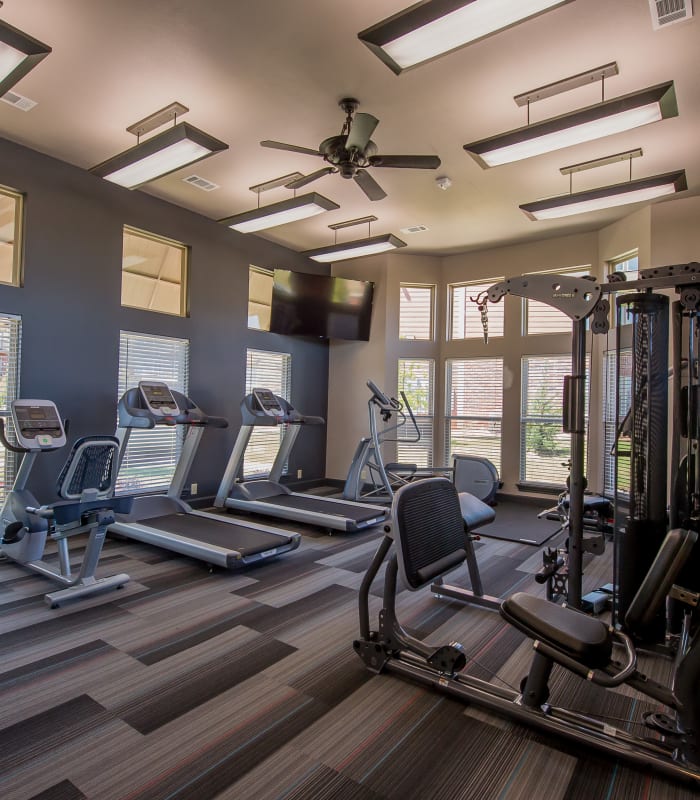 Fitness center at Icon at Hewitt in Hewitt, Texas