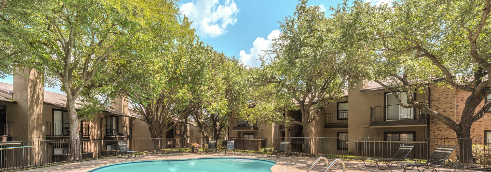Apartments in DeSoto, TX