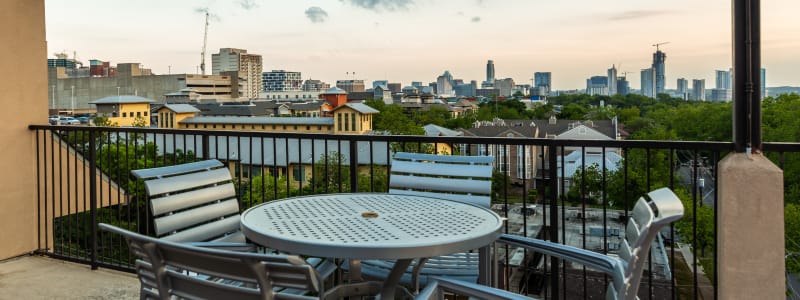 Patio table at Regents West at 24th in Austin, Texas